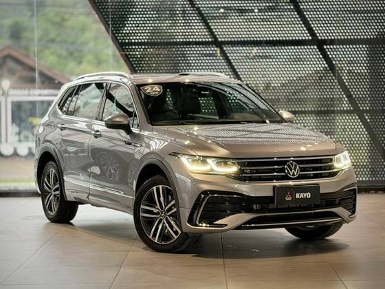 VOLKSWAGEN TIGUAN 2.0 300 TSI GASOLINA ALLSPACE R-LINE AUTOMÁTICO VOLKSWAGEN TIGUAN 2.0 300 TSI GASOLINA ALLSPACE R-LINE AUTOMÁTICO
